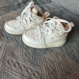 Jordan Kids Cream Sneakers
